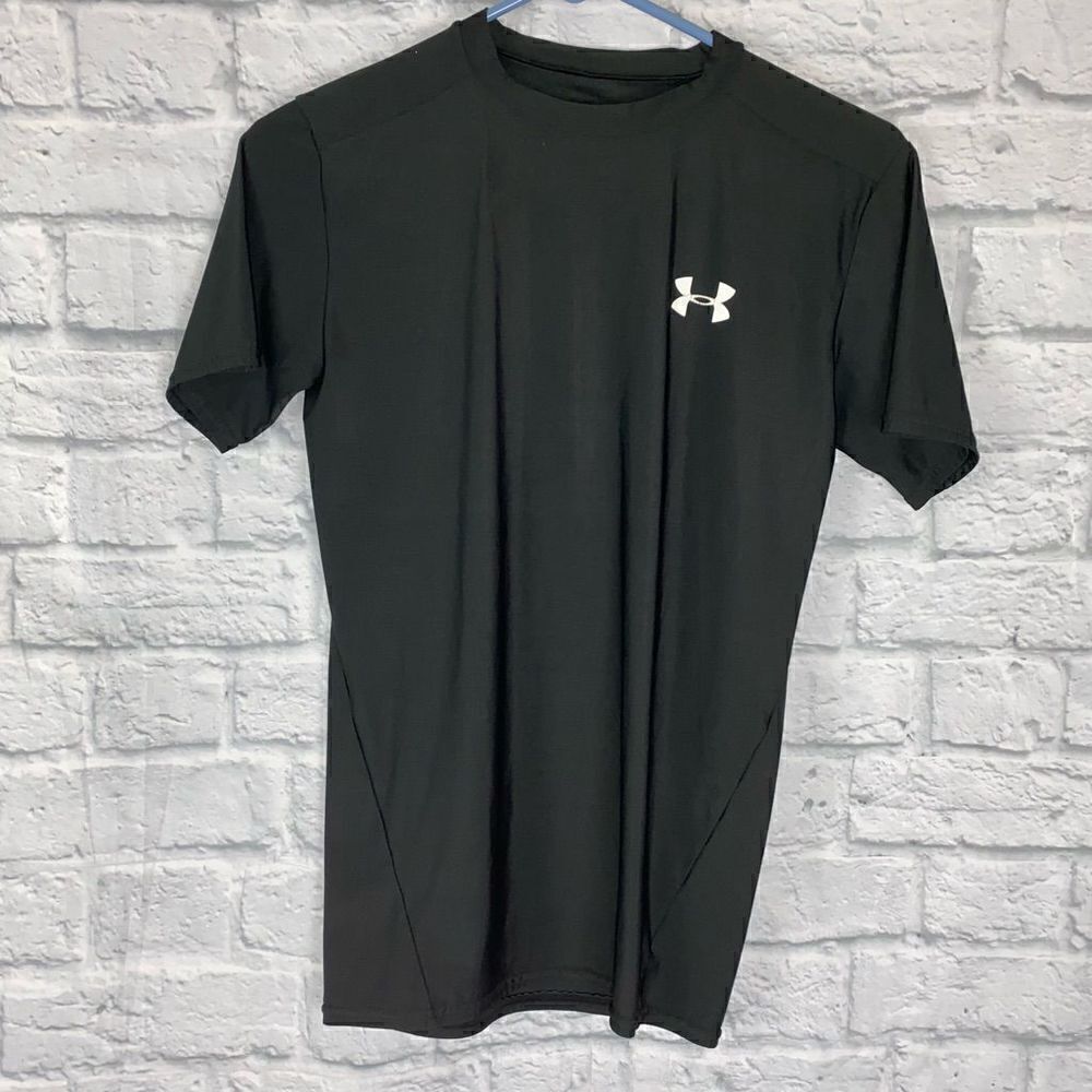 Under armour heat gear short sleeve dri fit fitted shirt black youth boys Sz med